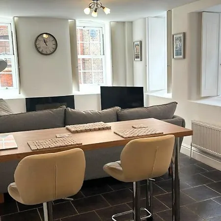 Harbour Haven - Central 1-Bedroom, Cosy Apartment In Weymouth Exterior photo