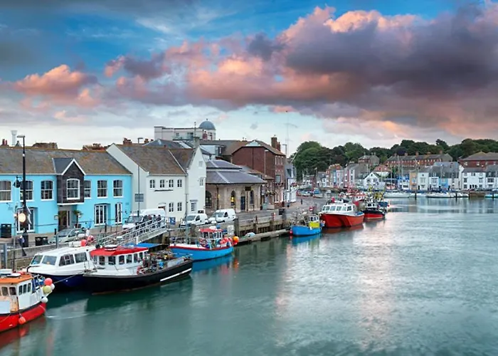 Harbour Haven - Central 1-Bedroom, Cosy Apartment In Weymouth